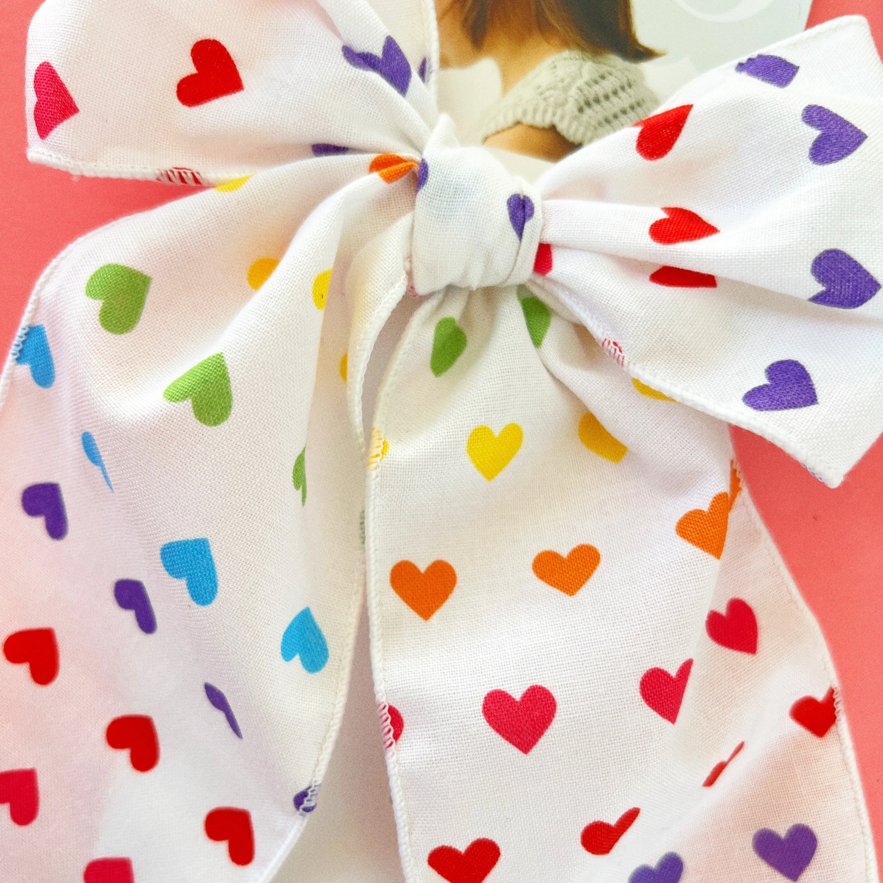 BIG BELLE CLIP: rainbow heart