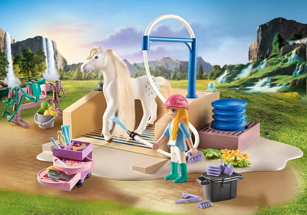 Playmobil Horses of Waterfall: Washing Station with Isabella and Lioness 71354