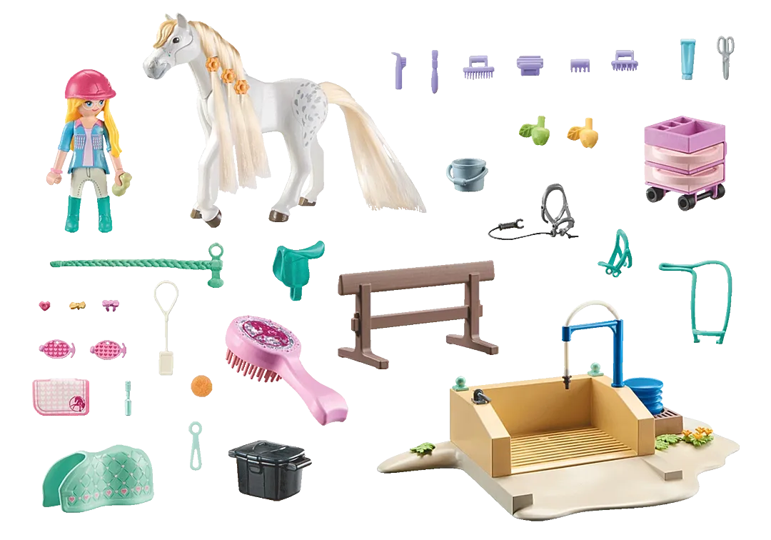 Playmobil Horses of Waterfall: Washing Station with Isabella and Lioness 71354