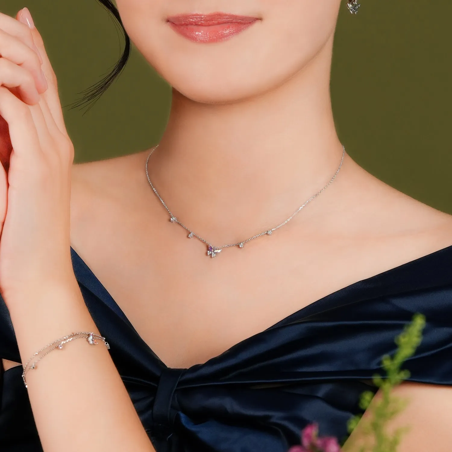 Silver Meadow Necklace